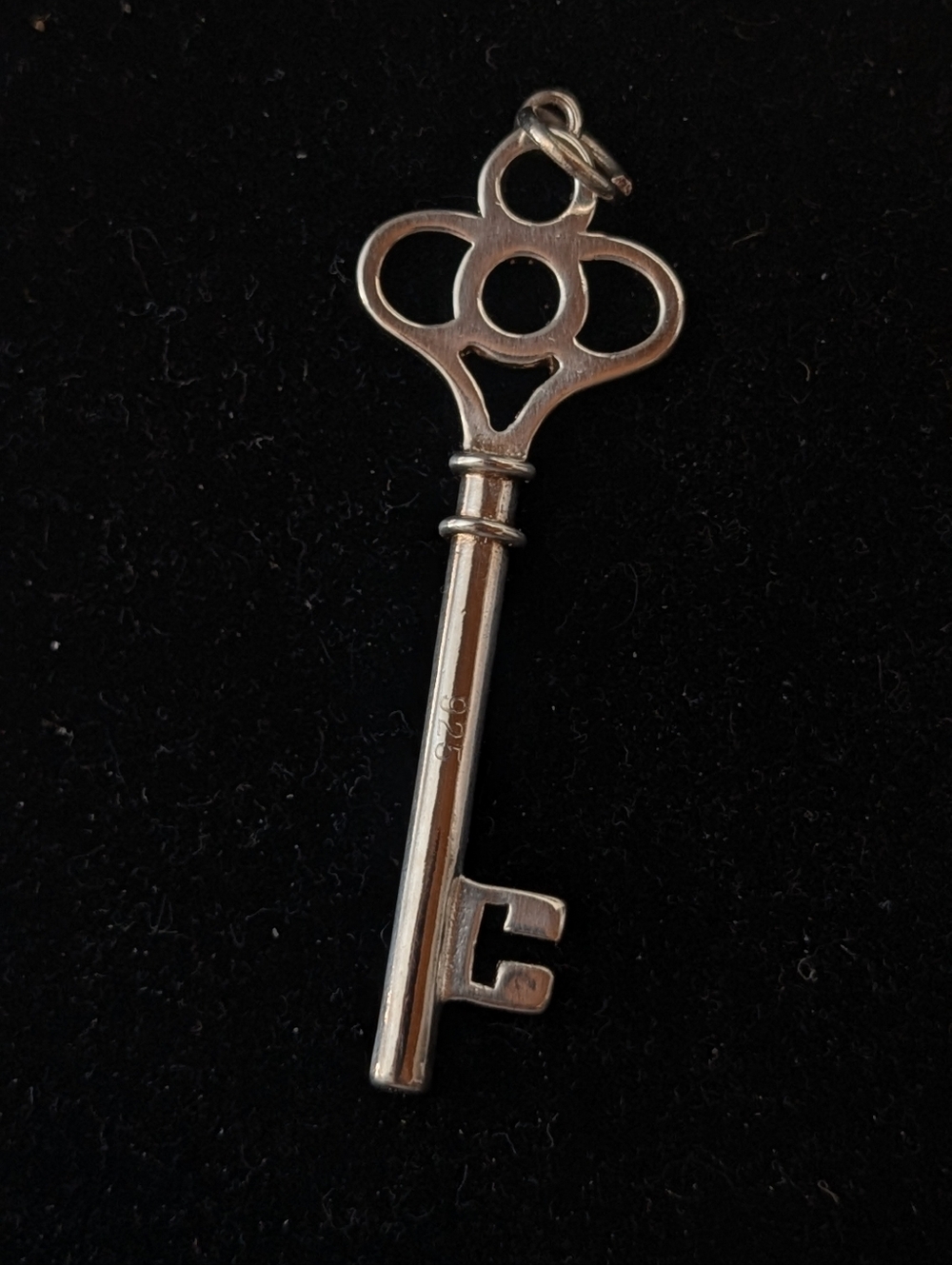 STERLING Silver Key Charm Pendant‎